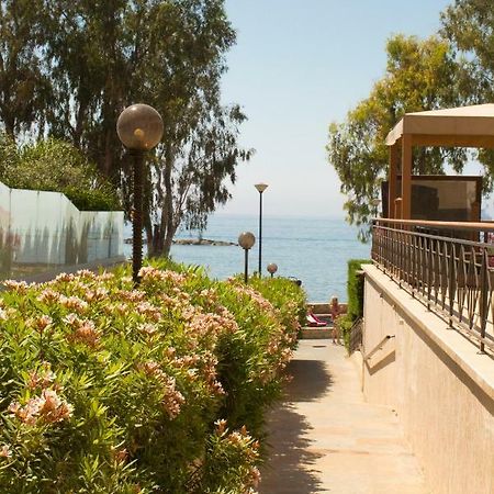 Galatex Beach Apartment Limassol Luaran gambar