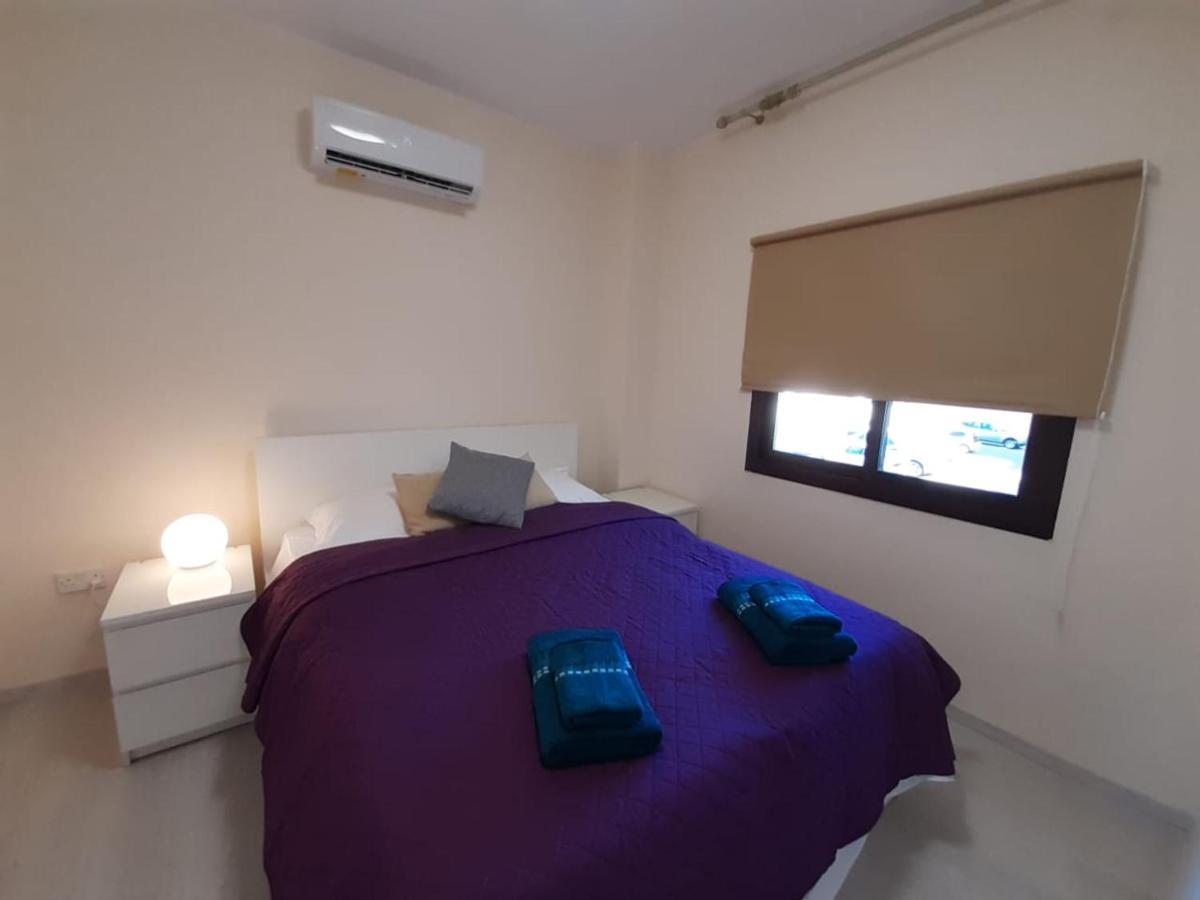 Galatex Beach Apartment Limassol Luaran gambar