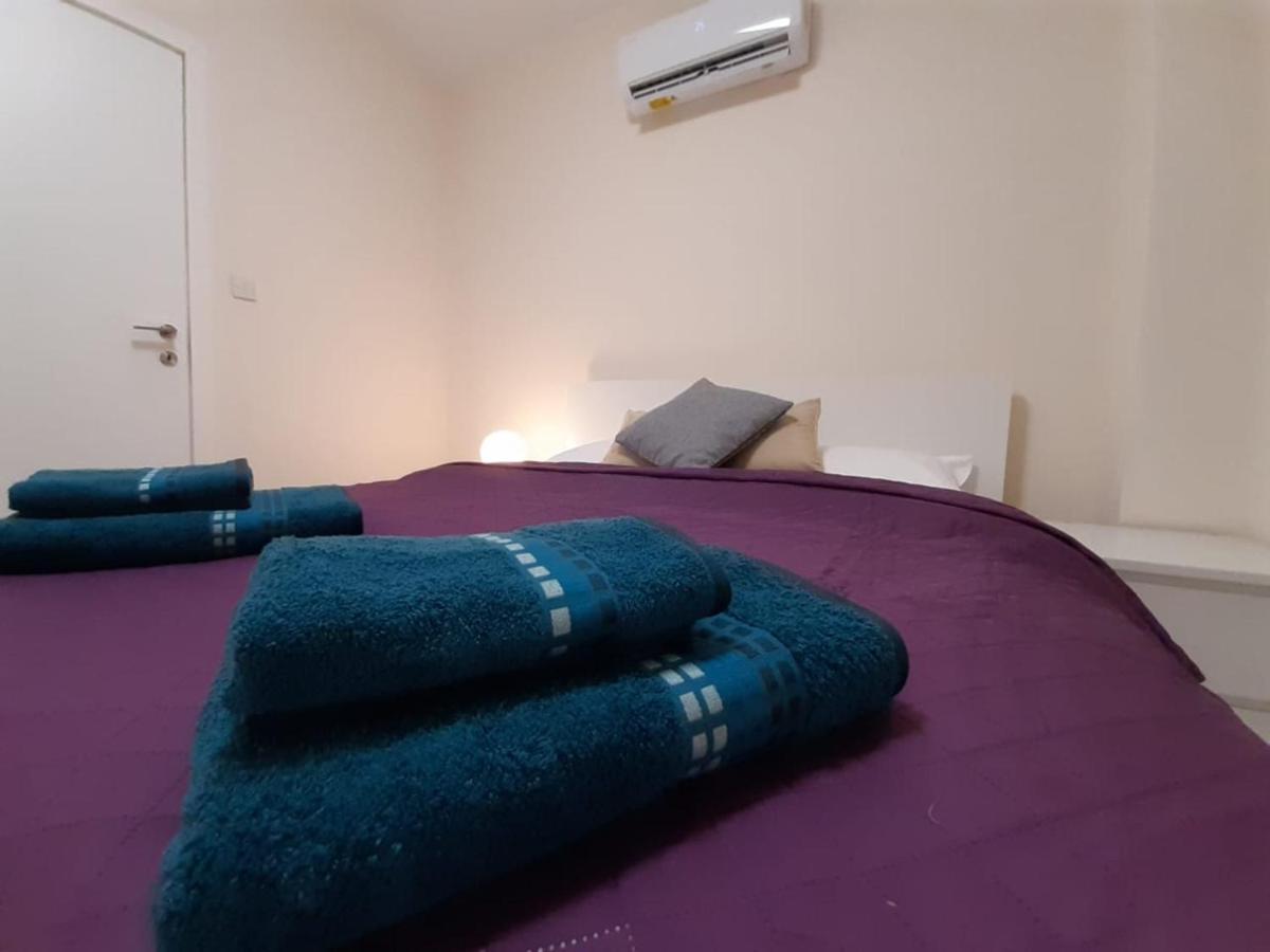 Galatex Beach Apartment Limassol Luaran gambar
