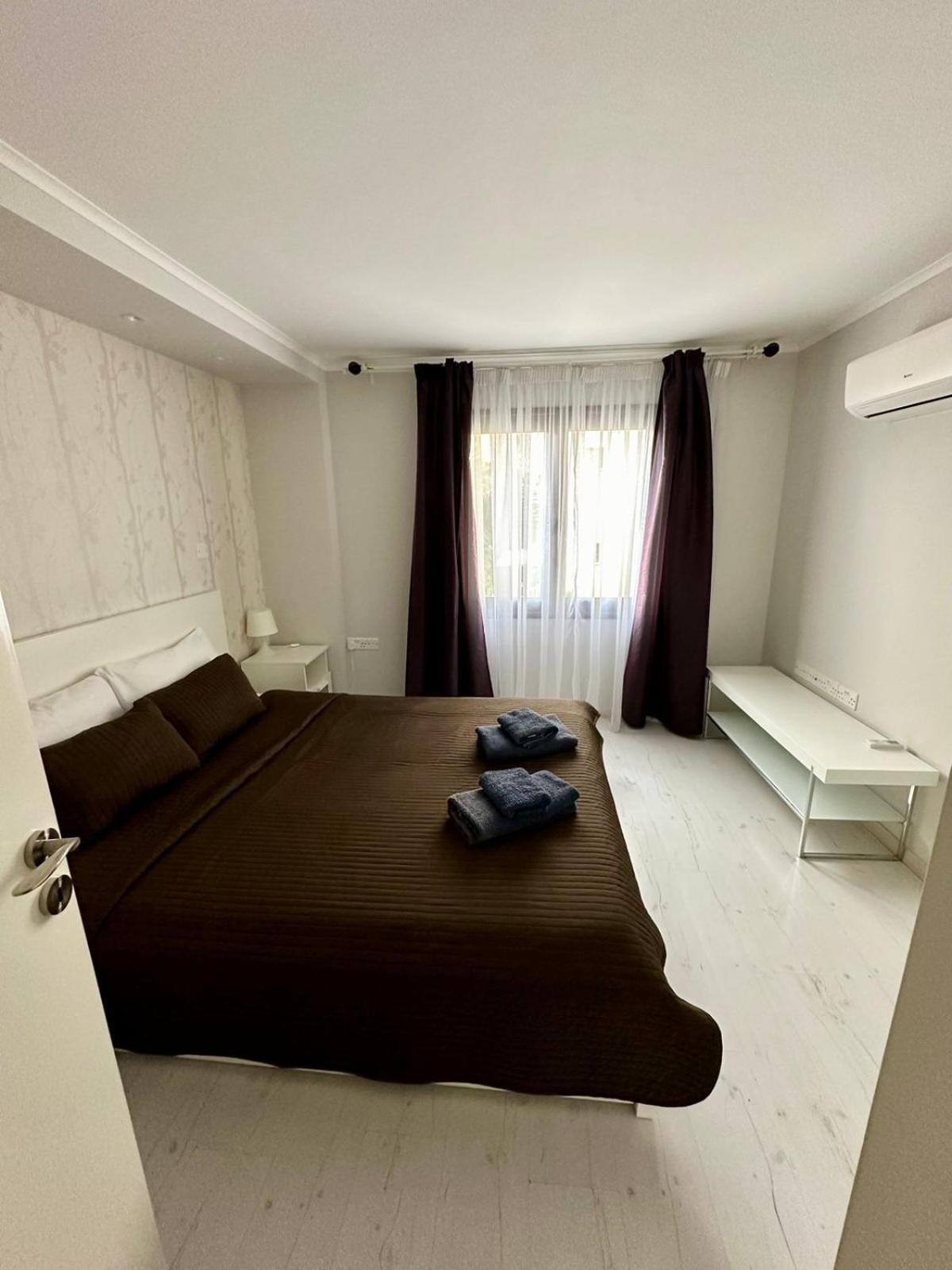 Galatex Beach Apartment Limassol Luaran gambar