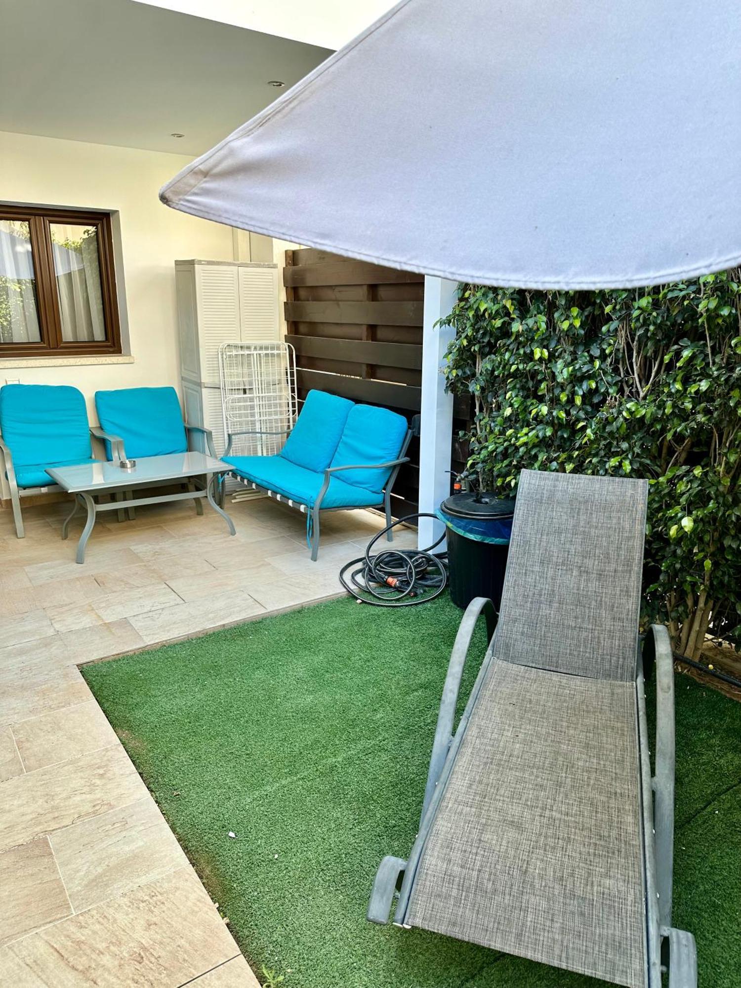 Galatex Beach Apartment Limassol Luaran gambar