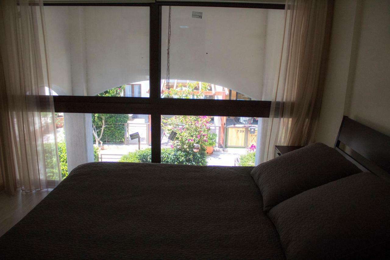 Galatex Beach Apartment Limassol Luaran gambar