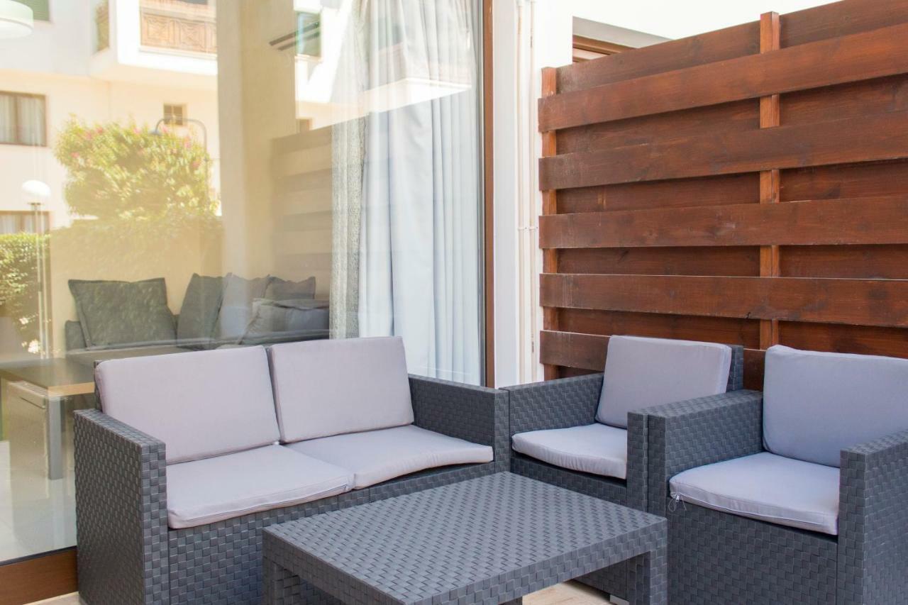 Galatex Beach Apartment Limassol Luaran gambar