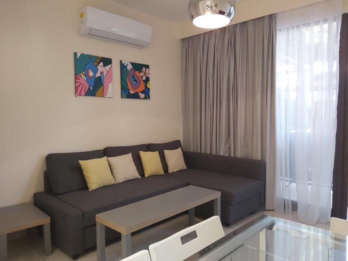Galatex Beach Apartment Limassol Luaran gambar